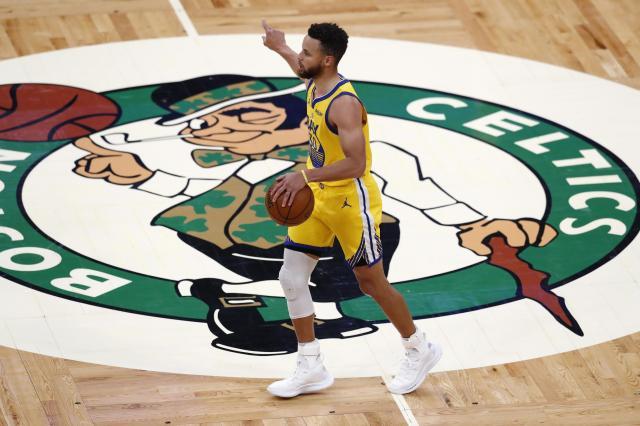 开云线上入口-连续10场得分30+，孤独的库里开始疯狂地狂奔